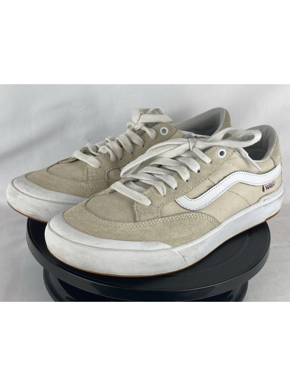 Men’s Size 10 Vans Berle Pro Skate Shoes Off White Beige Suede WaffleControl Low